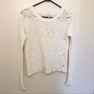 White American Eagle Sweater